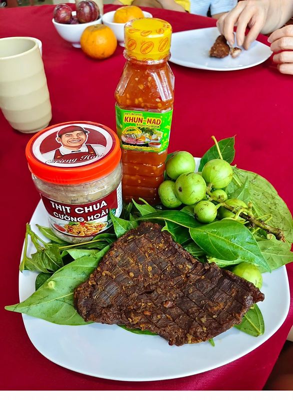 Bò giàng (bò gác bếp) – Thịt Chua Cường Hoài